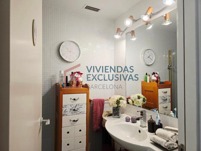 Foto 700921bf-ae75-4eb5-9aa8-a0032083f362. Maison jumelée avec chauffage parking dans Sant Andreu de la Barca