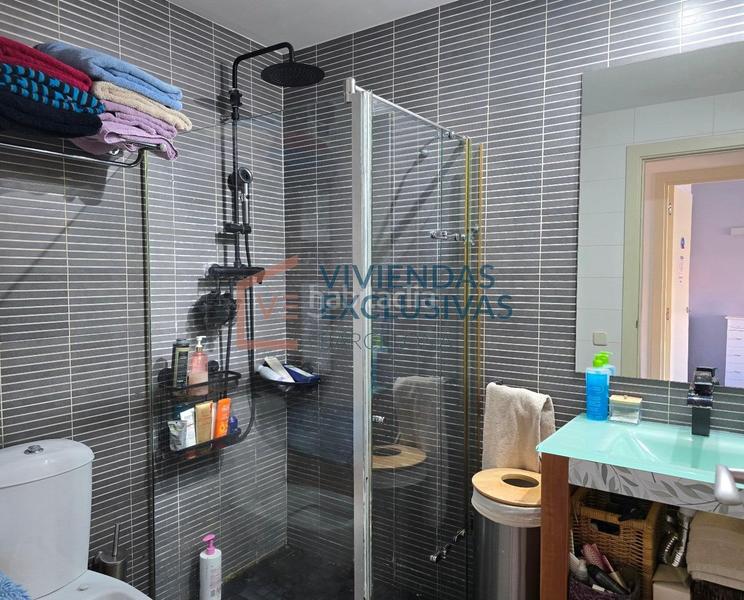 Foto be3bcaa4-f82b-469e-9f86-c36746f157bc. Maison jumelée avec chauffage parking dans Sant Andreu de la Barca