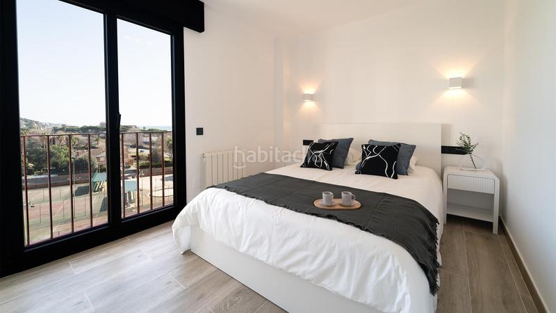 Foto 2ac2aa9e-e04d-43e7-a2f6-3c8b43741456. Penthouse with heating parking pool in Bell-Aire Sant Andreu de Llavaneres