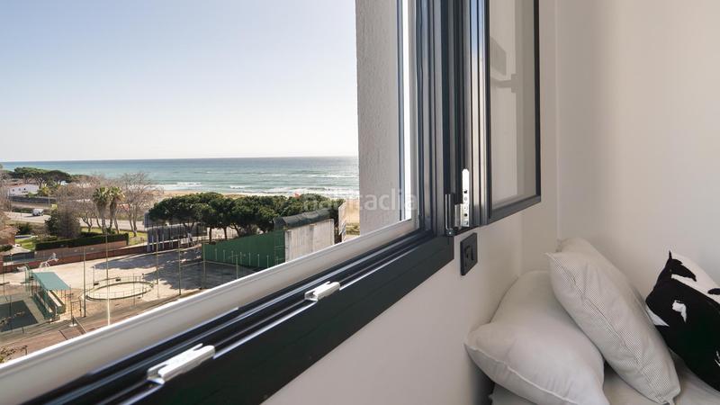 Foto 85db2f3a-c85f-48b2-b917-91b54b807a85. Penthouse with heating parking pool in Bell-Aire Sant Andreu de Llavaneres