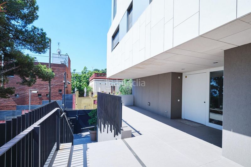Foto 42c5ec34-8f0d-45e2-8fda-b1ac80d5bf6a. Casa amb calefacció aparcament piscina a Sarrià Barcelona