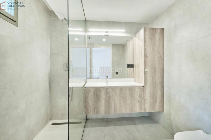 Foto 76852c2e-ab99-4c0b-b503-f46f6bd37408. Casa amb calefacció aparcament piscina a Sarrià Barcelona