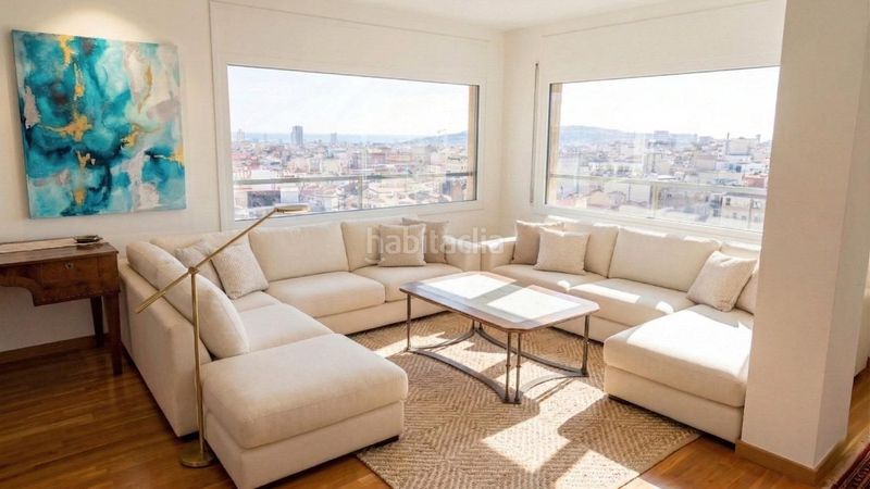 Foto 1aab0032-6b13-4de8-b464-a0dd60aac2a2. Àtic amb aparcament a Putget - Farró Barcelona