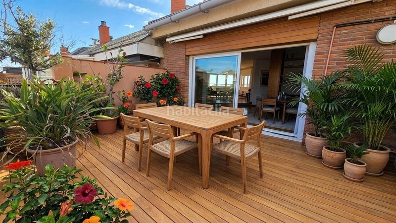 Foto 58027e8b-c90b-487d-8237-b37d52afc252. Àtic amb aparcament a Putget - Farró Barcelona