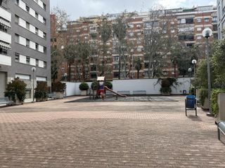 Pis  Carrer carrer mineria. Magnífico piso en la marina del port luminoso, con piscina y ter