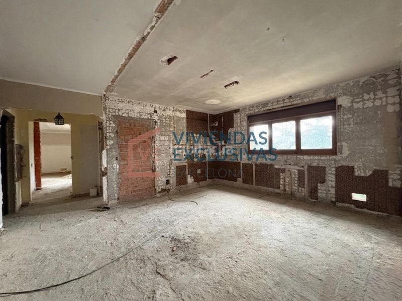 Foto 2cb3d12e-0b27-4b6e-8eb9-31b8325f2e5f. Casa amb aparcament a Seva