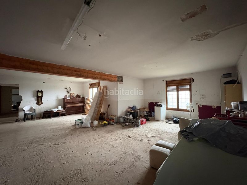 Foto b7e13871-ca80-4031-9f10-cde42b058603. Masia amb aparcament a Seva