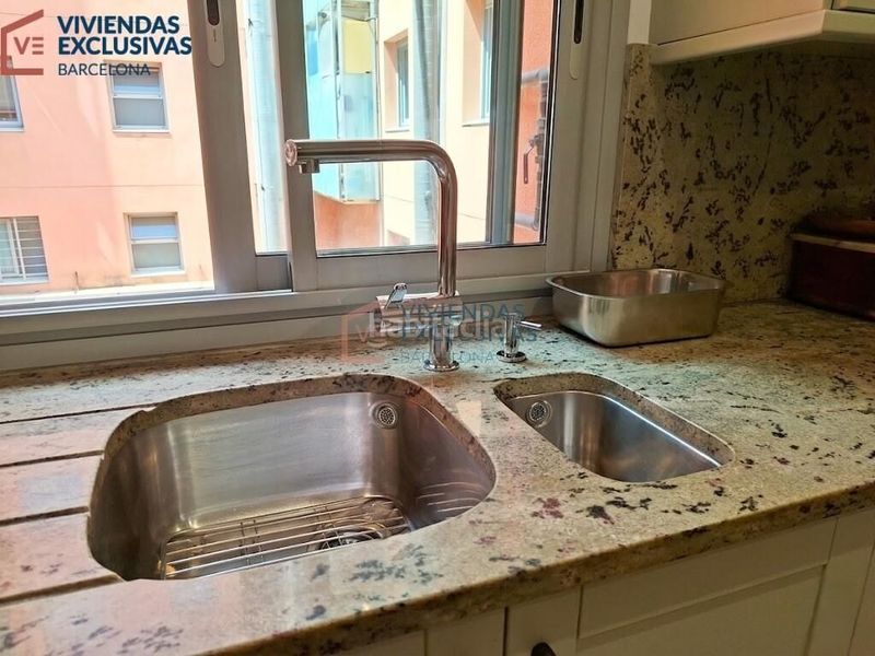 Foto 12f428f9-527a-4936-b05d-b3f30706108e. Pis amb calefacció aparcament a Barri de les Corts Barcelona