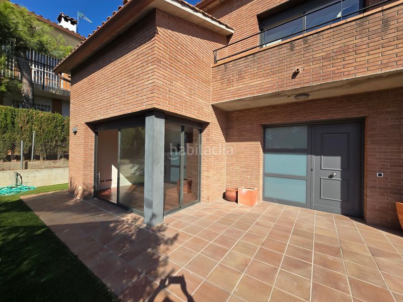 Foto 0abb2f0e-9915-417f-8d6c-881d95c9e22a. Casa amb calefacció aparcament a Els Avets-Can Serrafossà-Ximelis Rubí