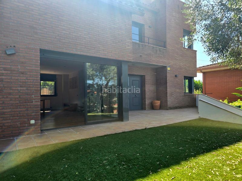 Foto 4e360fa5-71f9-403f-a831-62de22a7d38c. Casa amb calefacció aparcament a Els Avets-Can Serrafossà-Ximelis Rubí