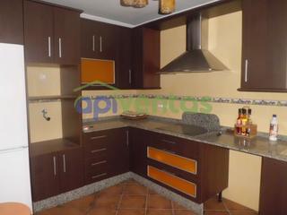 Casa a Purias. 2 casas independientes con terreno