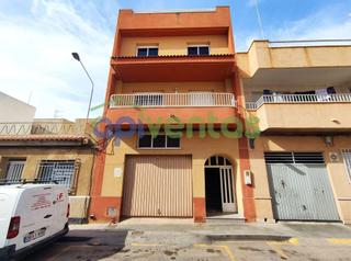 Casa en Casco Antiguo. Casa en calle goya