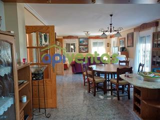 Xalet en Torrealvilla. Chalet con terreno en torrealvilla