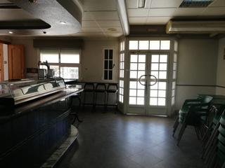 Alquiler Local Comercial en Purias. Local comercial en el centro de purias