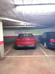 Autoparkplatz in San Mateo. Plaza de garaje céntrica, zona óvalo.