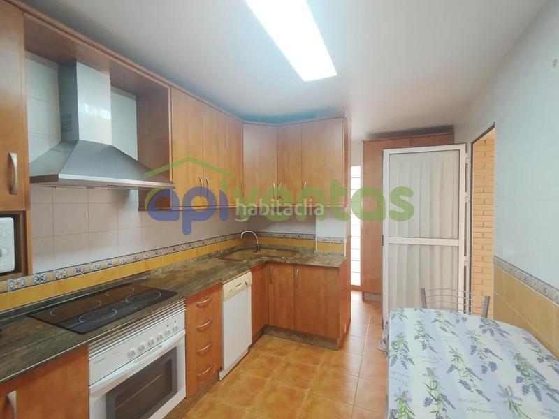 Foto c6639cc5-9375-40c8-b834-ec6ea66e1d43. Rent flat with parking pool in Las Lomas - Las Yucas Águilas
