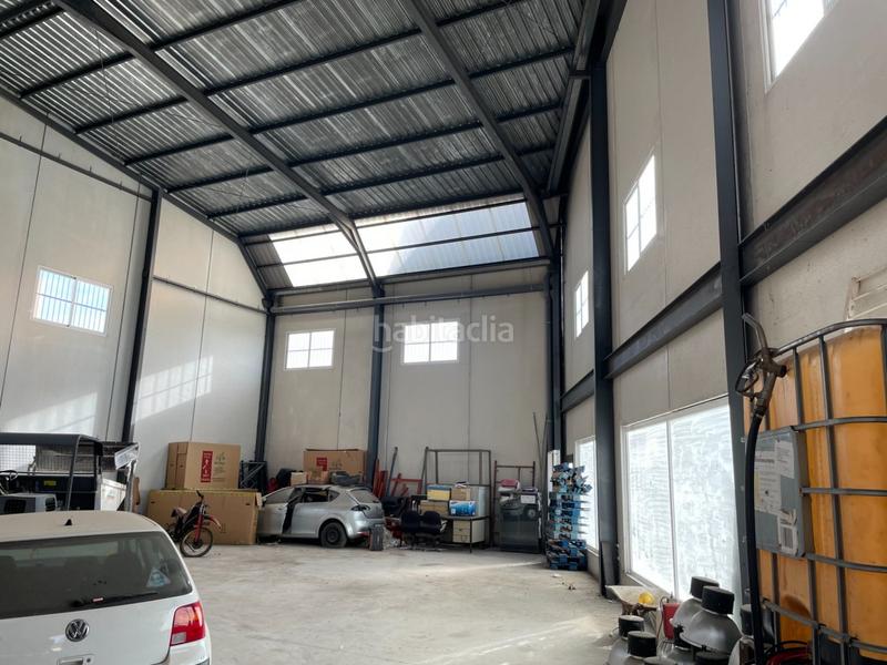 Foto d074e3e7-342a-40d2-8259-5827cd0fb924. Bâtiment à usage industriel dans Alguazas