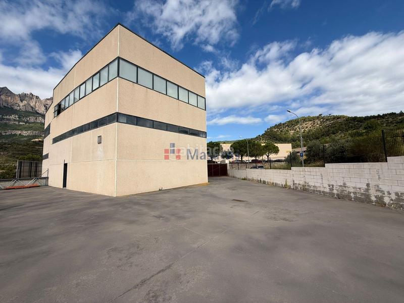 Foto 79b9a1b7-017b-4fe7-9d00-33a0a58651f0. Nave industrial en Monistrol de Montserrat