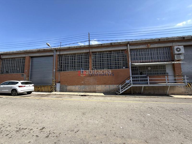 Foto eed3cc5f-b907-4330-ac0d-602f1d23b01c. Lloguer nau industrial a Can Palet II - Santa Eulàlia Terrassa