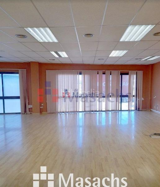 Foto 0bea1396-a827-4317-b6d8-f6118de08027. Bâtiment à usage industriel dans Can Parellada Terrassa