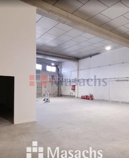 Foto 2e322661-0544-4d04-a74f-33047ec1dab2. Bâtiment à usage industriel dans Can Parellada Terrassa