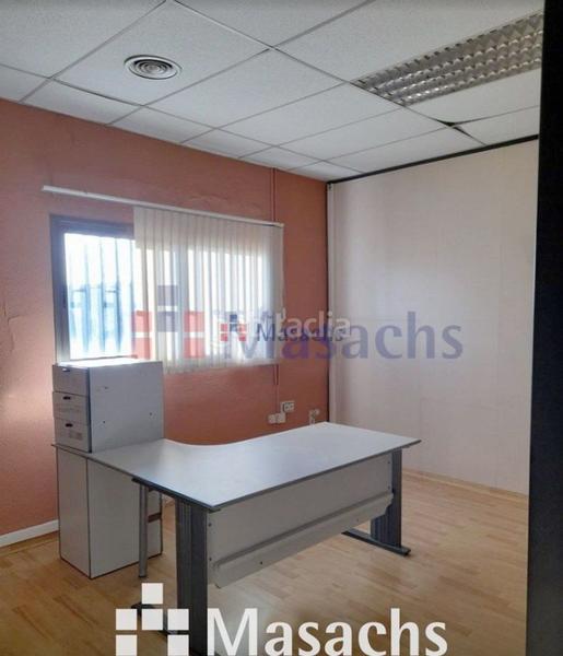 Foto 7e3488b3-2dec-4dc6-a561-6a9bf63b729e. Bâtiment à usage industriel dans Can Parellada Terrassa