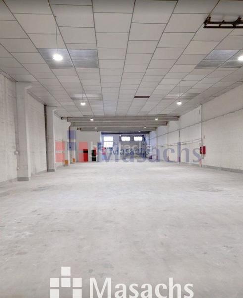 Foto f34a703e-d493-476d-8cd6-012af1eb66eb. Bâtiment à usage industriel dans Can Parellada Terrassa