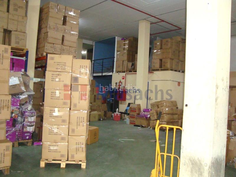 Foto 9081cb26-7260-46e9-b772-dcc05863c3fe. Rent industrial building in El Arroyo-La Fuente Fuenlabrada