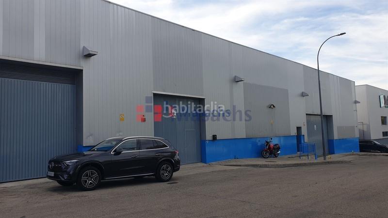 Foto 04295221-6399-4f27-9d9c-8ad59eb5917d. Nau industrial amb calefacció a Estación Coslada