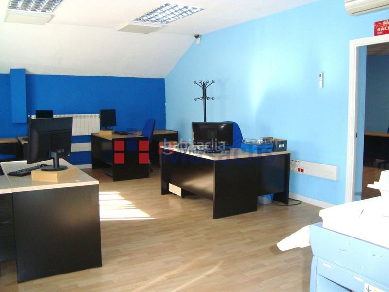 Foto 1e96fcc3-377d-46c5-9dd5-d2aca9a8fb9d. Nau industrial amb calefacció a Estación Coslada