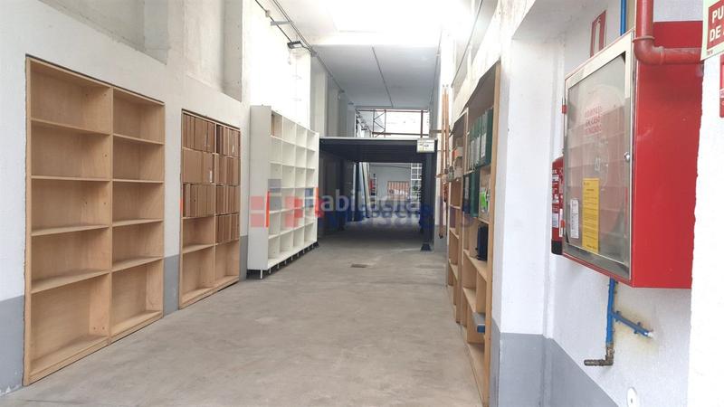 Foto 5246b0dd-c7c5-4c50-9e93-8ab840ed3adf. Nau industrial amb calefacció a Estación Coslada