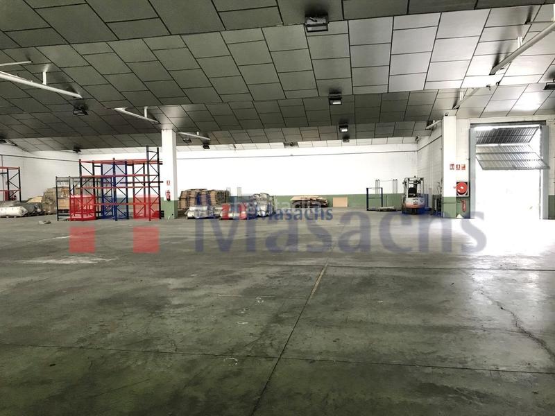 Foto 3379b5e5-5bf0-461d-95a5-2c7928209925. Alquiler nave industrial en Progrés Rubí