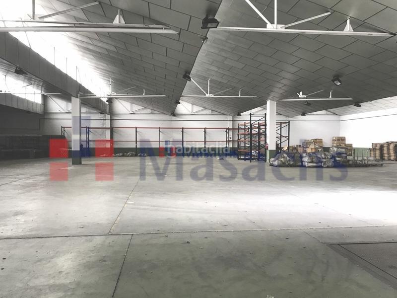 Foto 5d5052d2-b52e-46fa-9302-0b687ef98106. Location bâtiment à usage industriel dans Progrés Rubí