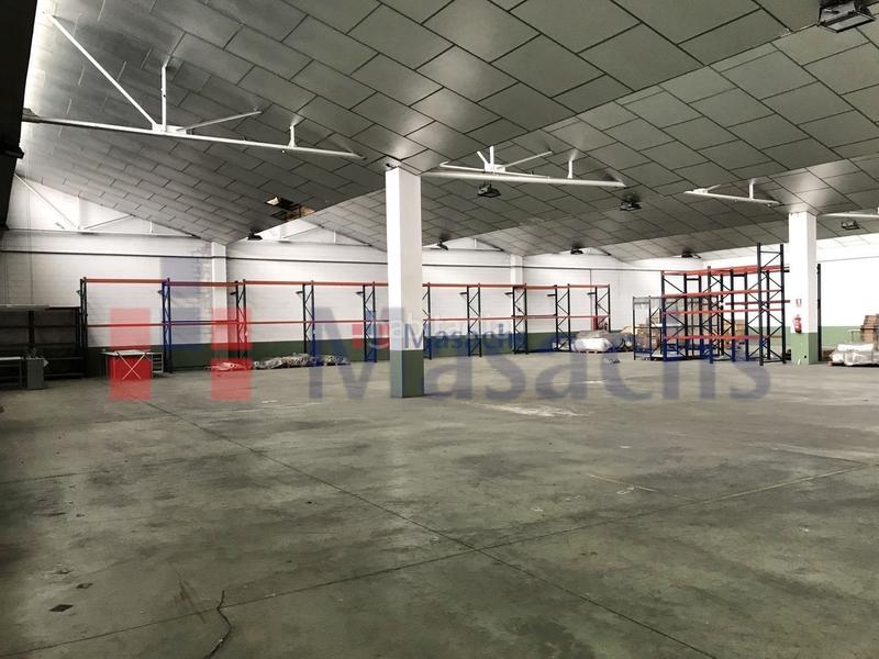 Foto e312faa3-e982-4c59-aa43-2451d0f59a26. Location bâtiment à usage industriel dans Progrés Rubí