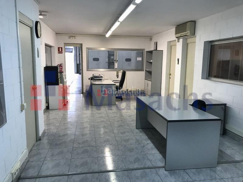 Foto 045d958e-2e55-4140-916b-7c2cb3873f24. Miete fabrikhalle in Progrés Rubí