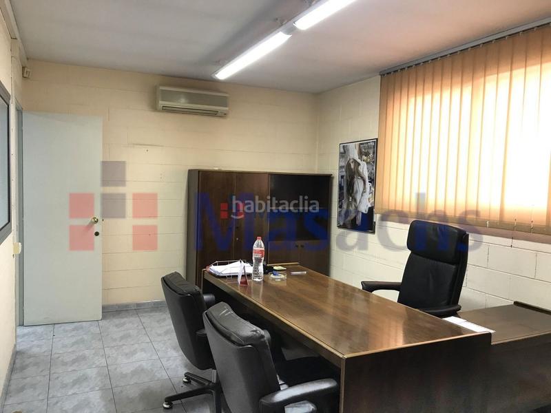 Foto 48797083-4a71-4625-a6e8-13a7c89eff16. Miete fabrikhalle in Progrés Rubí