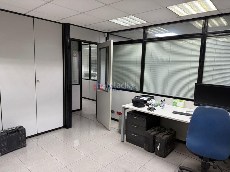 Foto 270a719d-6253-4958-9b0a-ed7f89f9d0bb. Industrial building in Polígon Industrial Santa Margarida Terrassa