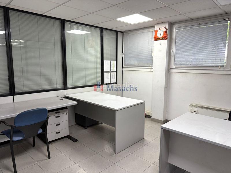 Foto 6bfdc0fb-5a55-45ff-99fe-7cb1b6240f26. Industrial building in Polígon Industrial Santa Margarida Terrassa