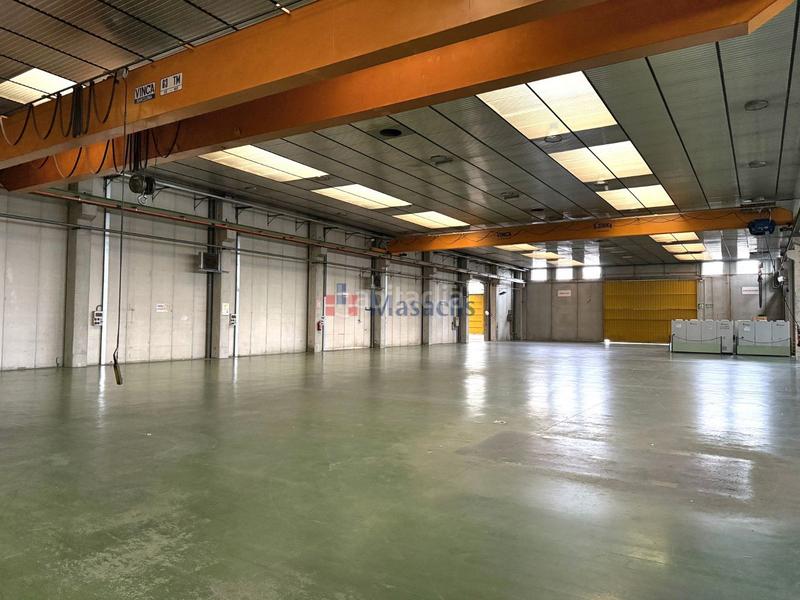 Foto 97fb110c-385c-436a-9aa6-13c9dec3671e. Industrial building in Polígon Industrial Santa Margarida Terrassa