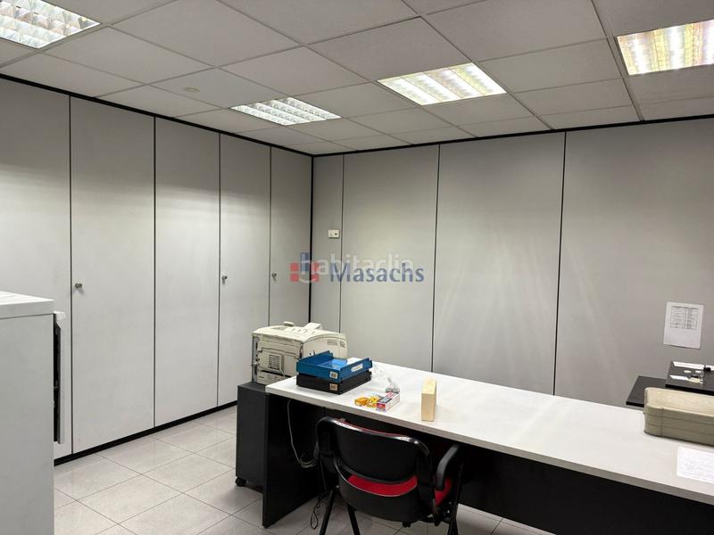 Foto ca1cb5b2-4a41-4e88-88b8-6a53d8d9cbb5. Industrial building in Polígon Industrial Santa Margarida Terrassa