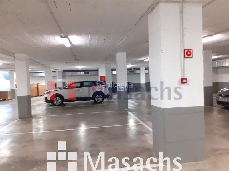 Foto 26037c2d-6d65-4e66-9c79-64a88489bcd5. Rent industrial building in Granvia LH Hospitalet de Llobregat (L´)