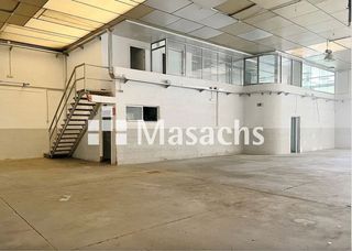Industrial building in Coll Favà. En sant cugat del vallès