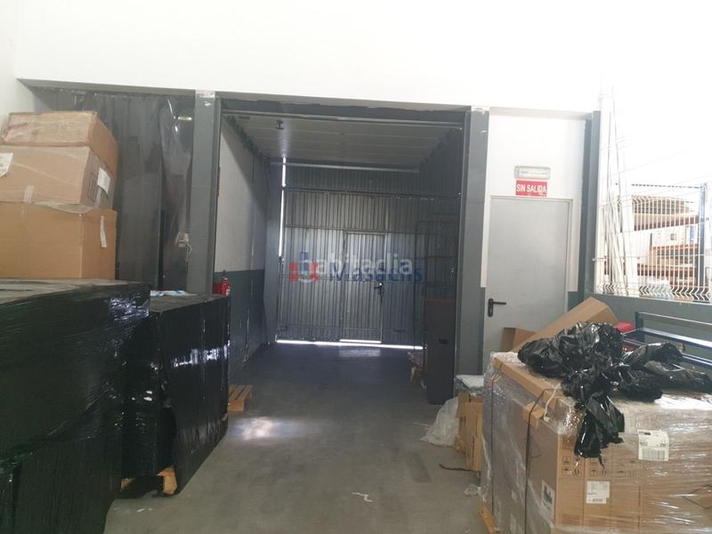 Foto f73fe483-df6b-4254-95d5-7a3b2dc59042. Rent industrial building in Perales del Río Getafe