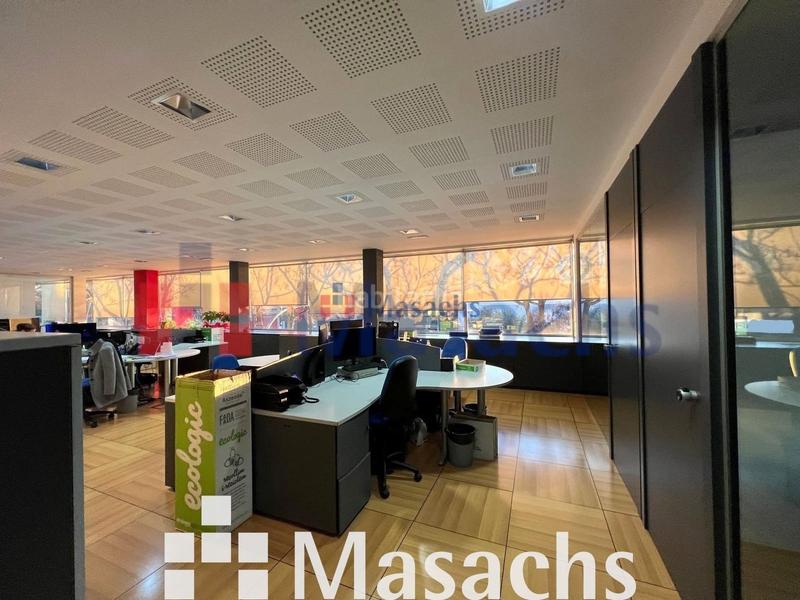 Foto 49ea7ecb-7aba-491f-a891-39a7c69b090a. Affitto capannone industriale in Gràcia Sabadell