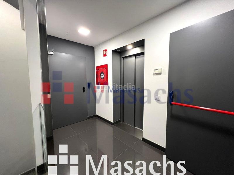 Foto 276fdd55-0189-4021-b4e6-228bdcf7342e. Alquiler nave industrial en Gràcia Sabadell