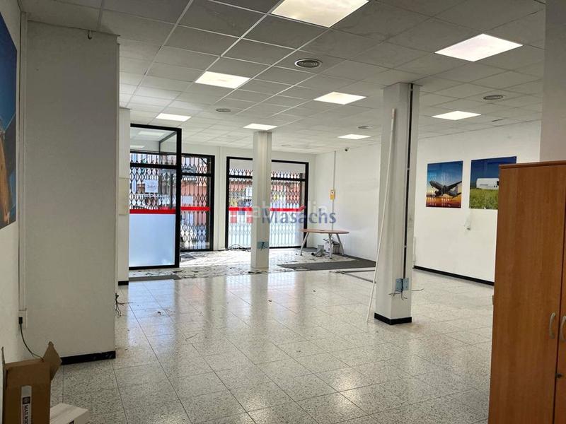 Foto fb92d3ba-59b3-411c-b578-ab354d55e1e5. Rent industrial building in Zona Nord Rubí