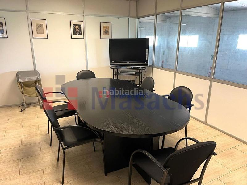 Foto 2ef527db-356e-48d4-89d0-b45510f32af0. Affitto capannone industriale in Zona Industrial Rubí