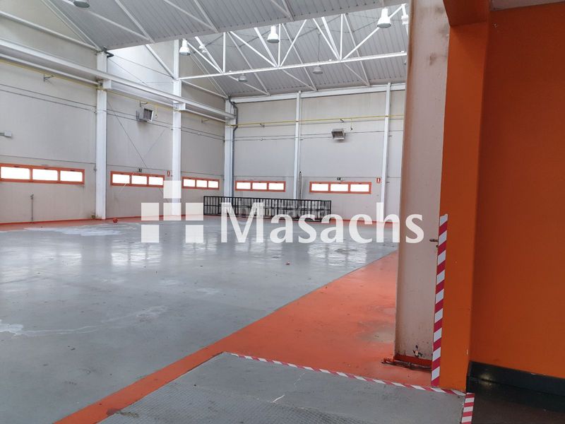 Foto 80f6026e-b69d-4eb4-ac7d-9f8dd3b94e2b. Nau industrial a Ciudad Universitaria Madrid