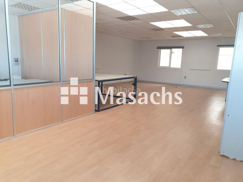 Foto a2162af0-87f2-4b05-bc5a-c05289fddba0. Nau industrial a Ciudad Universitaria Madrid
