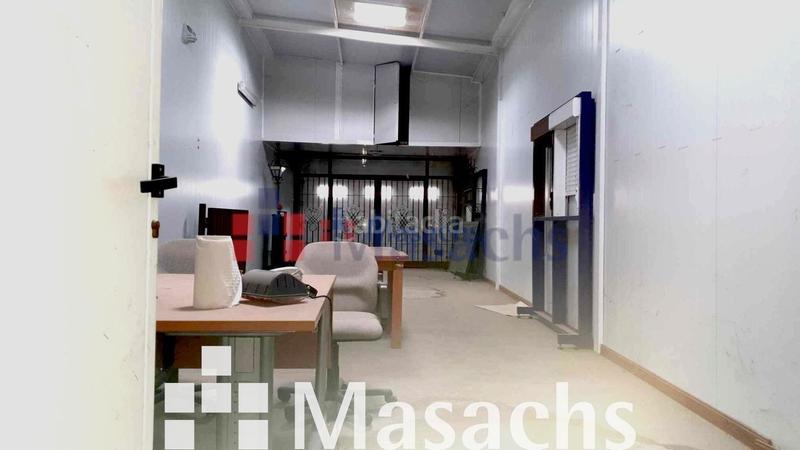 Foto 6918e31e-f8b7-4257-b1b1-bd5ce6735145. Industrial building in Velilla de San Antonio